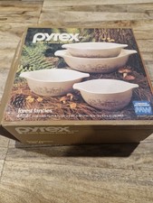 Pyrex 4 Piece cinderella Mixing Bowl Set Forest Fancies 440-61 NOS new old stock picture