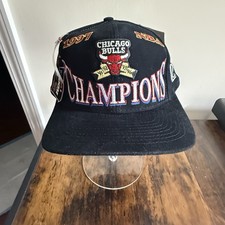Vintage 1997 Chicago Bulls Champions Locker Room Hat Logo Athletic Snapback NWT picture