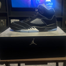 Jordan Air Jordan 5 Men’s 11.5 Black/Blue/White Mid Top Sneakers picture