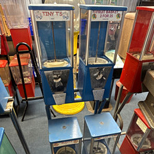 Vintage Blue Double-Head Candy Vending Machine Stand Runts Tiny T's 2 for 25¢ picture