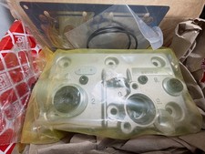Genuine Febi Volvo D13 Air Compressor Cylinder Head Kit 22203109 made in Germany picture