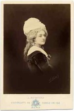 L. Suscipj Rome Very nice portrait of young woman in costume Albumen 1880c Rome picture