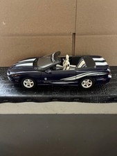 1/18 Road Signature, 1999 Pontiac Firebird, LOOK picture