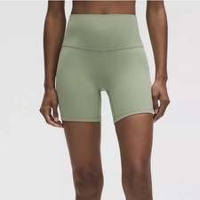 Lululemon Size 4 Align High-Rise 6” Shorts in Desert Green picture