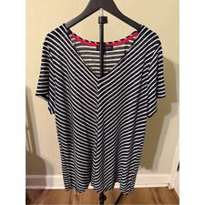 Jones New York Chevron Striped V-Neck Women’s Top - Navy and White picture