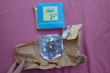 1959-60 GM A/C compressor front plate and counterweight, NOS 5914608 picture