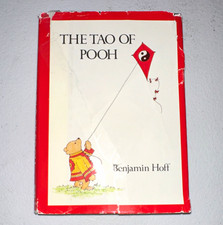 Benjamin Hoff The Tao of Pooh Hardcover 1982 Inscribed w/ Dust Jacket picture