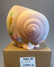 Rare Fenton Burmese/Uranium Nautilus Shell Vase Ltd Ed #1674/1950 Signed picture