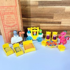 Vintage Fisher Price Castle 993 Figures Accessories Original Box Missing Pieces picture