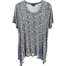 Premise Studio Womens 2X Paisley Sharkbite Hem Top Black White Short Sleeve picture