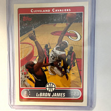 Topps 2006-07 LeBron James #123 Cleveland Cavaliers Base Set Basketball picture