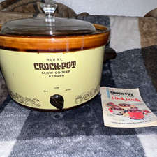 Vintage 1970’s Rival Crockpot with original crockpot cookbook (works) picture