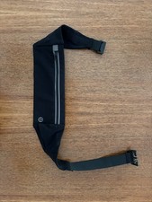 Lululemon Fast And free Running Belt In XS/S Black - Excellent Condition picture