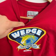 Vintage 2000s Rare Hollister Co. Wedge Newport Beach T-Shirt Red Graphic Surf picture