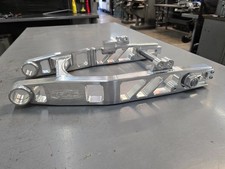 Trac Dynamics Racer Swingarm for 06-17 Harley Dyna Blem picture