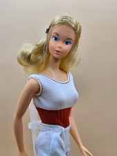 VINTAGE 1975 MATTEL 'FREE MOVING BARBIE' DOLL #7270 w/ ORIGINAL OUTFIT picture