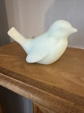Fenton Custard Satin Undecorated Bird 1978 picture