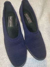 Stuart Weitzman Navy Knit Slip-On Pumps Size 9 picture