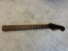 FERNANDES Strat type guitar neck Fernandes Fender head picture