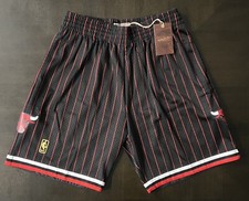 New Chicago Bulls 1996-97 NBA Mitchell & Ness Alternate Swingman Shorts picture