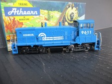 Conrail SW-1500 Athearn Blue Box  #3903 HO Scale Kadees picture