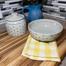 Vintage Otagiri Petite Rose Japan Stoneware Bowl & Lidded Crock Set Hand Crafted picture