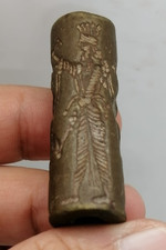 Old wonderful bronze cylinder intaglio rare king bead picture