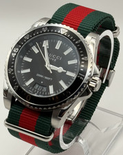 Gucci Dive YA136206 Men's Watch - Red/Green picture