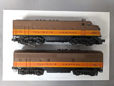 Lionel #2363 Illinois Central AB Diesel Locomotive Set No Original Boxes C-6 picture