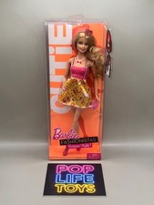 2010 Mattel Fashionistas Swappin’ Styles “Cutie Barbie” #T7411 *NRFB* picture
