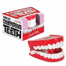 Wind-Up Chattering Teeth picture