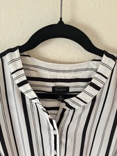 Talbots Womens MEDIUM Black-White Stripe V-Neck  Popover Top picture