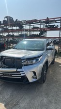 Alternator Fits 17-22 HIGHLANDER 4602900 picture