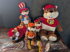 Buc ees Stuff Animal Lot Of 5 Different Buc-ee's And 3 Fun Straws New picture