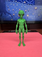 Alien Action Figure  5” Tall  NEW SPECIES picture