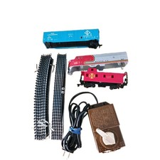 Bachmann Mixed Lot Santa Fe Caboose Box Car  & Track Transformer Damaged USED picture