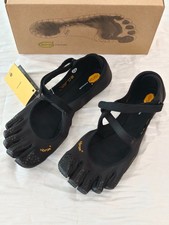 Vibram FiveFingers Women's V-Soul Black Barefoot Training Sneaker - Non-Slip Gym picture