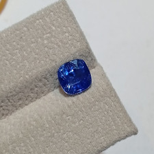 2.15cts natural top quality royal blue heated cushion sapphire loose gemstone picture