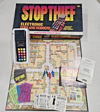 1979 STOP THIEF Electronic Cops & Robbers Board Game Parker Brothers INCOMPLETE picture