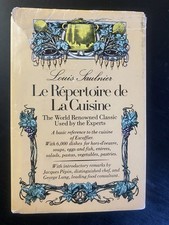 Le Repertoire de La Cuisine  Saulnier 13th Edition HCDJ 1976 Vintage Cookbook picture