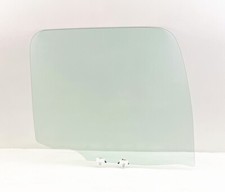 Fit 2011-2012 UD Truck Passenger Right Side Front Door Window Glass picture