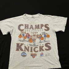 Vintage 1994 New York Knicks Looney Tunes Black Short Sleeve Unisex Shirt picture