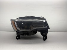 17-21 Jeep Grand Cherokee Passenger Side RT Xenon Headlight OEM 68266648AD picture