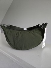 UNIQLO Round 