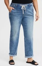 Torrid Weekend Boyfriend Straight Plus Size 1R Super Soft Elastic Waist Jeans picture