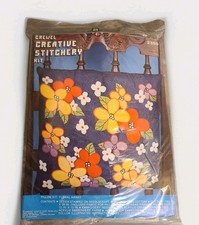 Vintage Creative Stitchery Pillow Crewel Kit Paisley Square Florals Multicolor picture