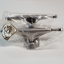 Grind King G6 Vintage 5.0 Mid Skateboard Trucks Silver Pair NOS  picture