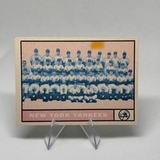 1961 Topps - New York Yankees #228 POOR picture
