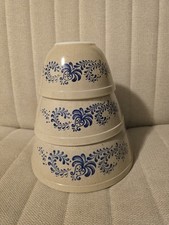 Pyrex Homestead Blue Vintage Mixing Nesting Bowls Set of 3 picture