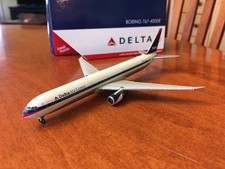 GeminiJets 1:400 Boeing 767-400ER Delta Air Lines picture